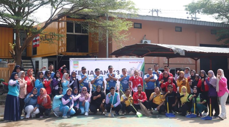 Aksi Jumat Bersih (Jumsih)