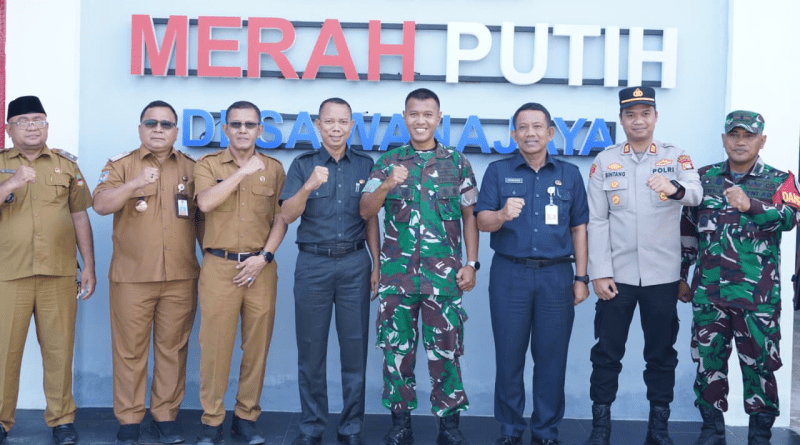 Sekretaris Daerah Kabupaten Bekasi, Endin Samsudin, menghadiri Video Conference Pembangunan Gerai Koperasi Desa/Kelurahan Merah Putih (KDKMP) yang dipimpin Wakil Panglima TNI Letnan Jenderal TNI Tandyo Budi Revita