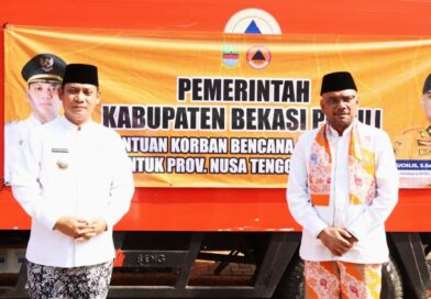 Pemkab Bekasi Salurkan 20 Ton Bantuan untuk Korban Bencana di NTT